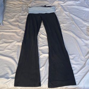 VS Yoga Pants